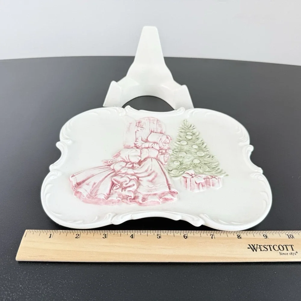 Vintage 1981 Handmade Christmas Ceramic Plate With Stand Cottagecore Santa Kids